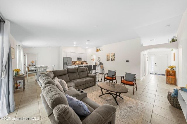 146 Aviation Avenue NE, Palm Bay, FL 32907