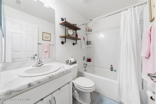 146 Aviation Avenue NE, Palm Bay, FL 32907