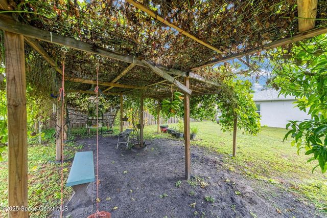 146 Aviation Avenue NE, Palm Bay, FL 32907