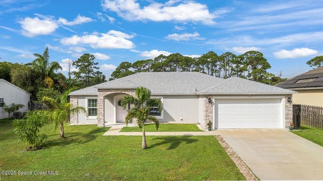146 Aviation Avenue NE, Palm Bay, FL 32907