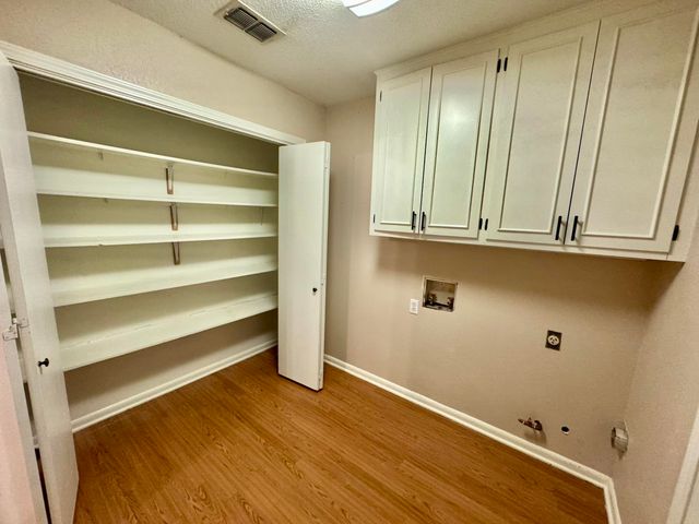 2905 Regent, Kilgore, TX 75662