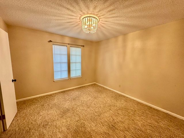 2905 Regent, Kilgore, TX 75662