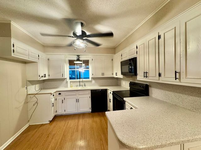 2905 Regent, Kilgore, TX 75662