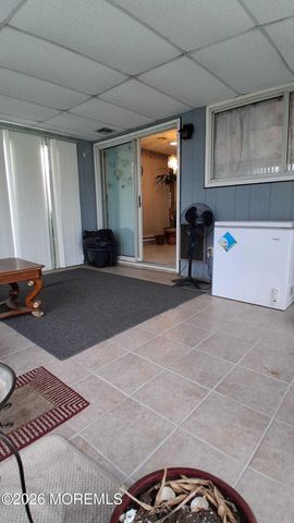 332 Quinton Drive 332C, Monroe, NJ 08831