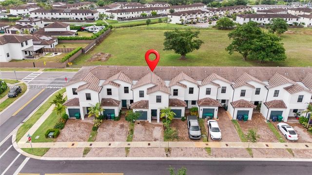 23021 SW 128th Pl, Miami, FL 33170