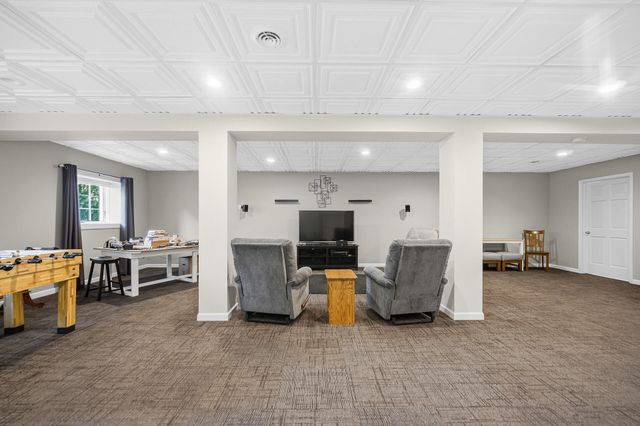 3111 N Cha Mar Hills Drive, La Porte, IN 46350