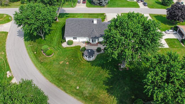 3111 N Cha Mar Hills Drive, La Porte, IN 46350