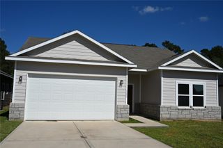 2352 Cedar Place Drive, Conroe, TX 77306