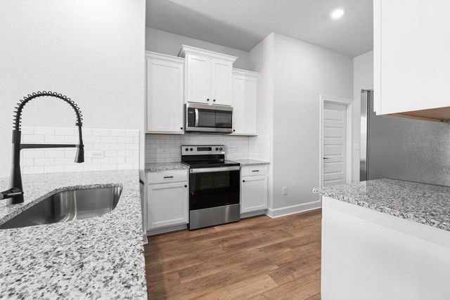 9617 Gladsome PATH, Manor, TX 78653