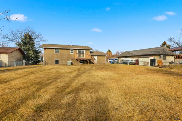 13 TEXAS, Rapid City, SD 57701