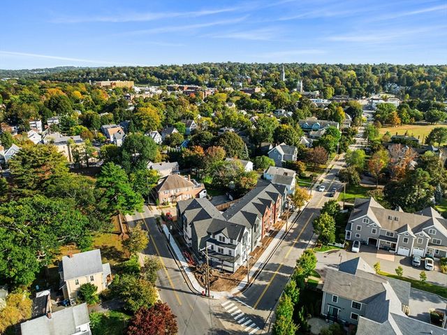 4 Elm Street 4, Newton, MA 02465