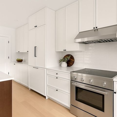 4 Elm Street 4, Newton, MA 02465