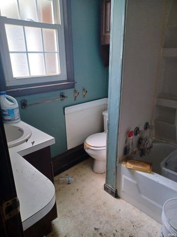 1410 N Elsas Avenue, Evansville, IN 47710
