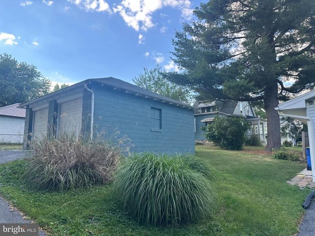 56 S 18TH ST, Camp Hill, PA 17011