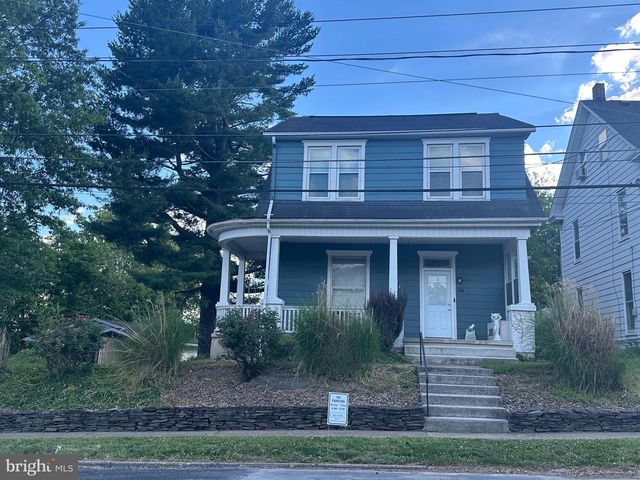 56 S 18TH ST, Camp Hill, PA 17011