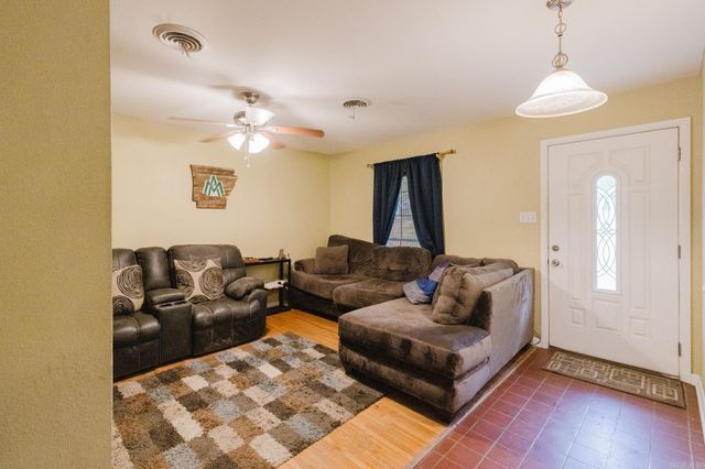 614 HOUSTON, Benton, AR 72015