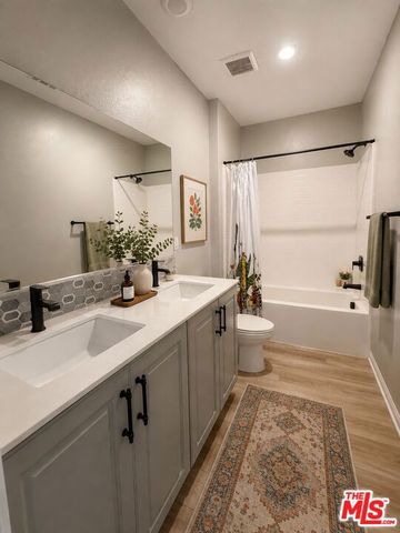 756 Daniel Freeman Circle, Inglewood, CA 90301