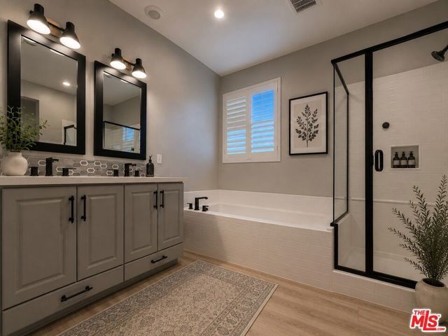 756 Daniel Freeman Circle, Inglewood, CA 90301