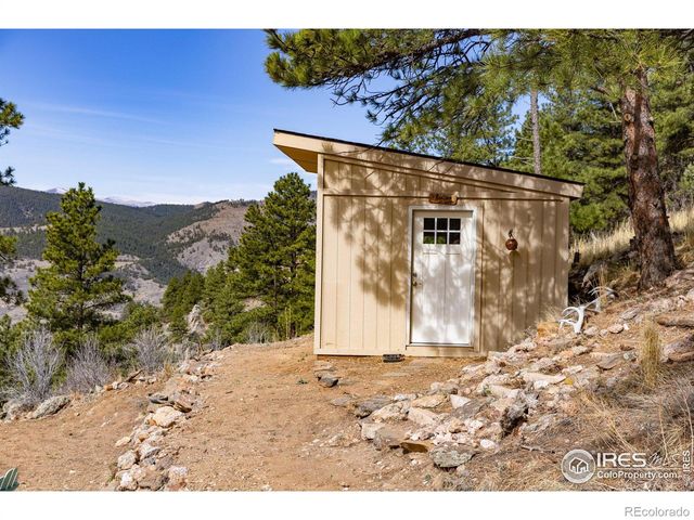 9316 Tawny Lynx Road, Loveland, CO 80538