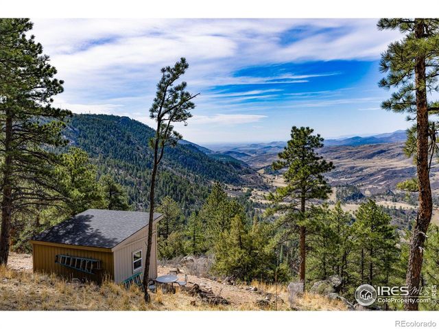 9316 Tawny Lynx Road, Loveland, CO 80538