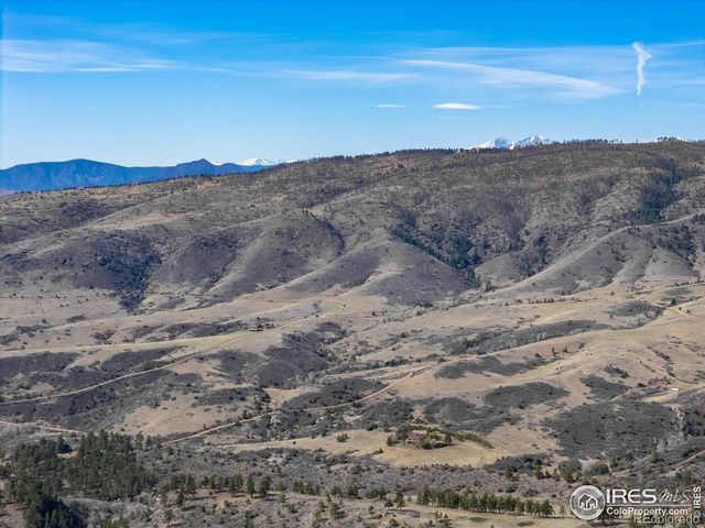 9316 Tawny Lynx Road, Loveland, CO 80538