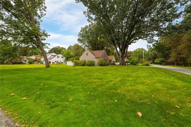 45 Milford Road, Brighton, NY 14625