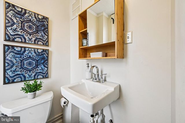 3425 PLEASANT PL, Baltimore, MD 21211