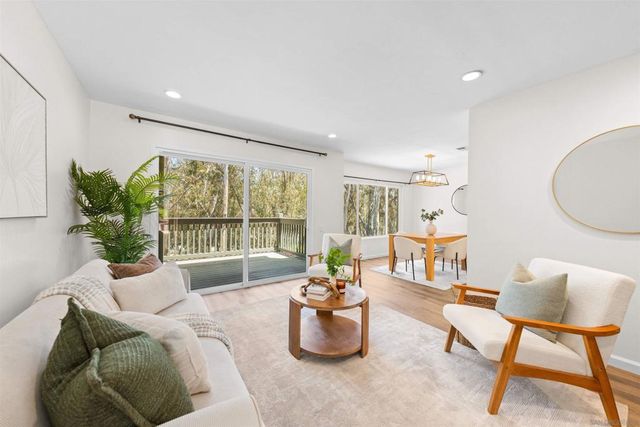 10653 Caminito Memosac, San Diego, CA 92131