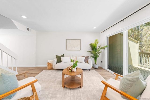 10653 Caminito Memosac, San Diego, CA 92131