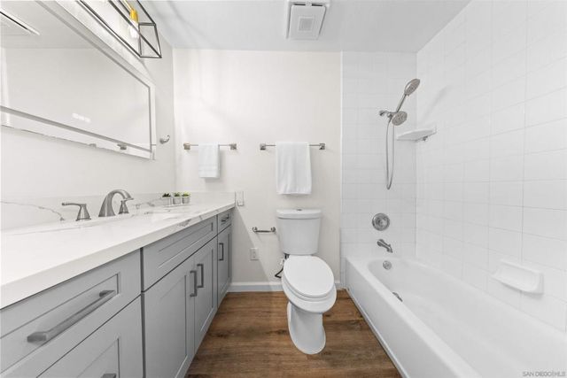10653 Caminito Memosac, San Diego, CA 92131