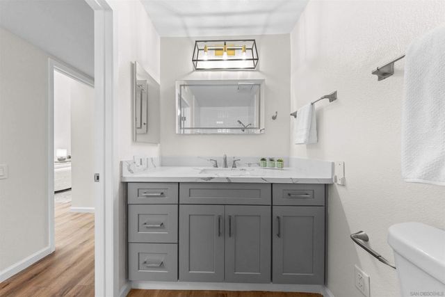10653 Caminito Memosac, San Diego, CA 92131