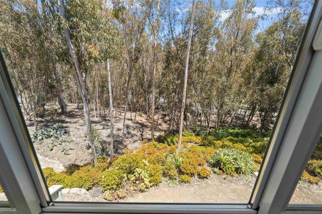 10653 Caminito Memosac, San Diego, CA 92131