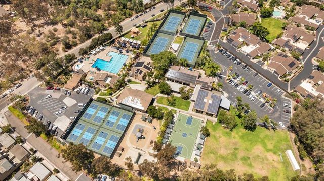 10653 Caminito Memosac, San Diego, CA 92131