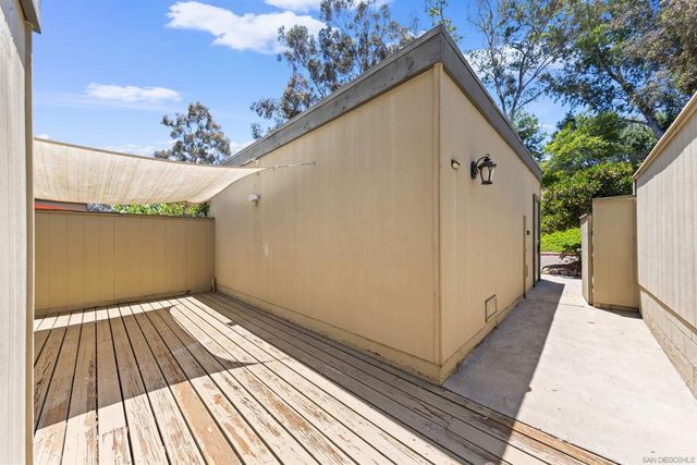 10653 Caminito Memosac, San Diego, CA 92131