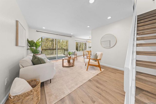 10653 Caminito Memosac, San Diego, CA 92131