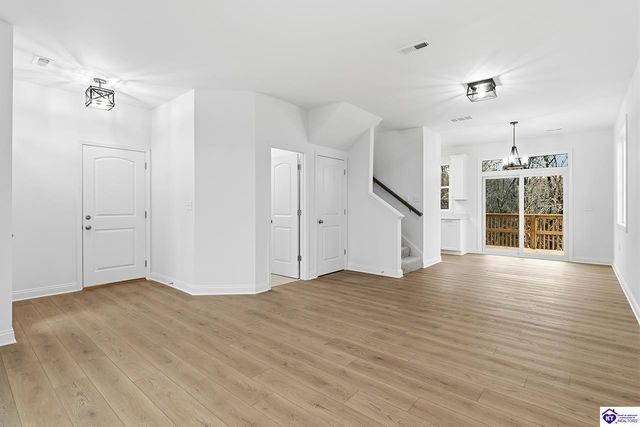 116 Danbrook Court, Radcliff, KY 40160