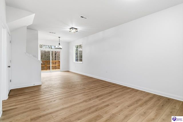 116 Danbrook Court, Radcliff, KY 40160