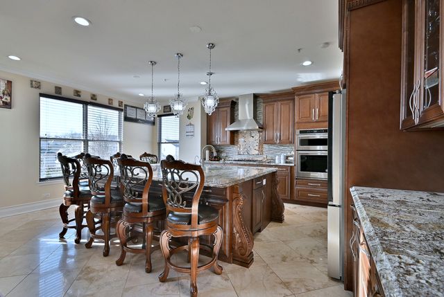 5761 PROVIDENCE Drive, Hoffman Estates, IL 60192