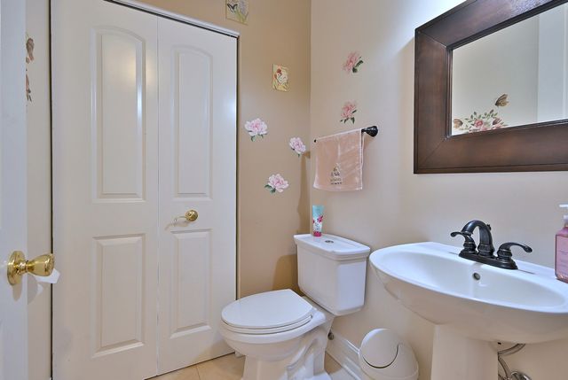 5761 PROVIDENCE Drive, Hoffman Estates, IL 60192