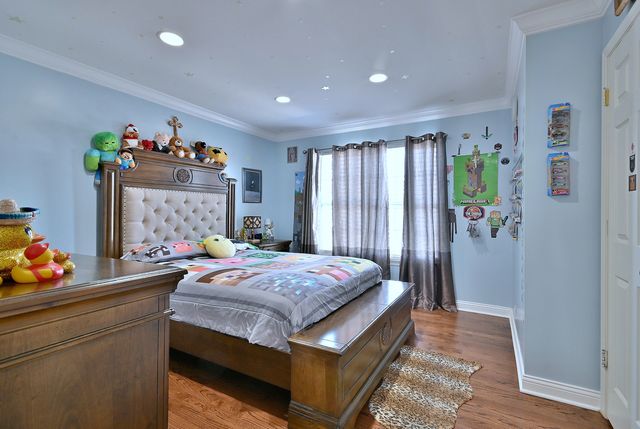 5761 PROVIDENCE Drive, Hoffman Estates, IL 60192