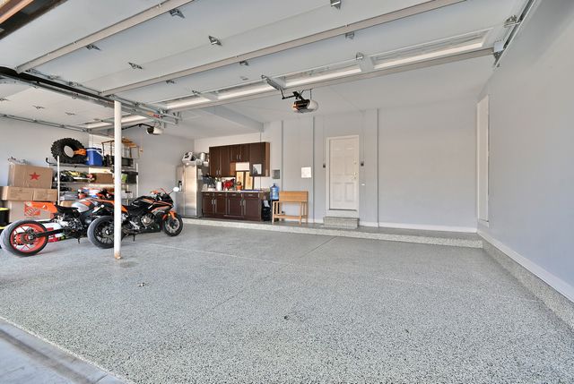 5761 PROVIDENCE Drive, Hoffman Estates, IL 60192