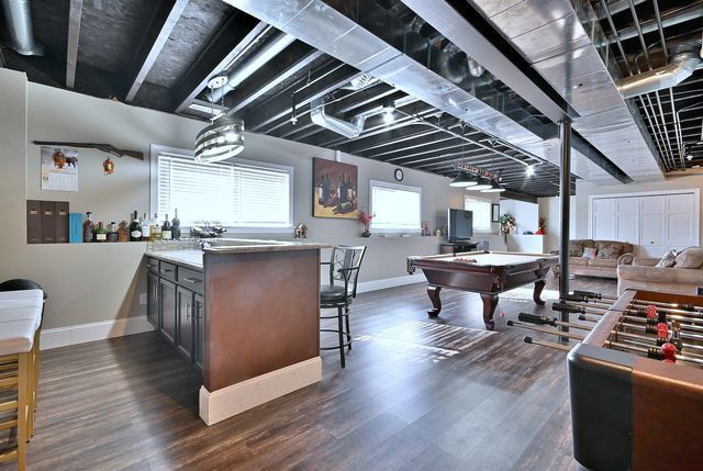 5761 PROVIDENCE Drive, Hoffman Estates, IL 60192