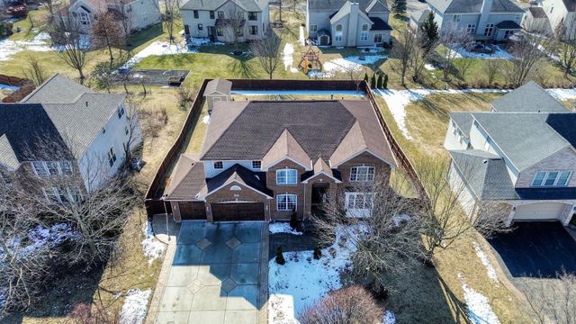 5761 PROVIDENCE Drive, Hoffman Estates, IL 60192