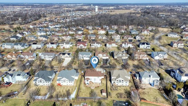 5761 PROVIDENCE Drive, Hoffman Estates, IL 60192