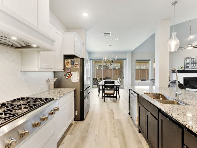 3204 Julian Street, Mansfield, TX 76063