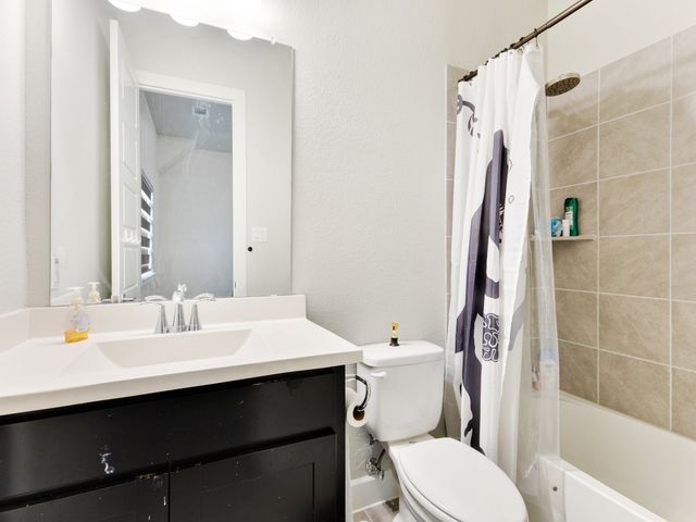 3204 Julian Street, Mansfield, TX 76063
