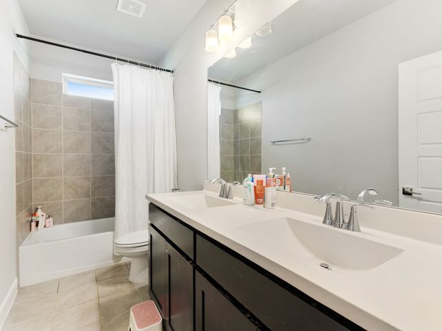 3204 Julian Street, Mansfield, TX 76063