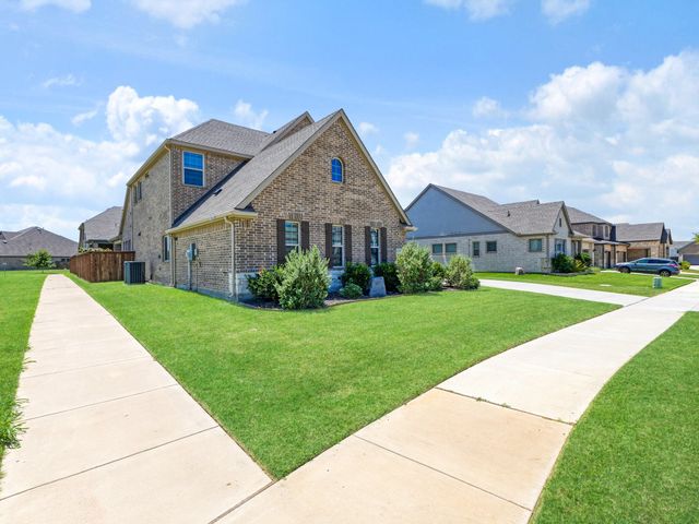 3204 Julian Street, Mansfield, TX 76063