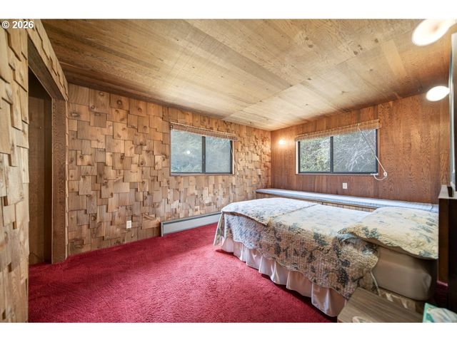 57490 RANDOLPH Rd, Bandon, OR 97411