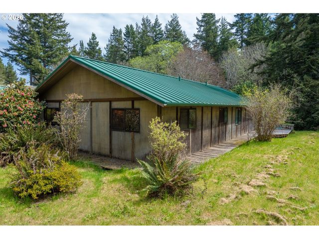 57490 RANDOLPH Rd, Bandon, OR 97411